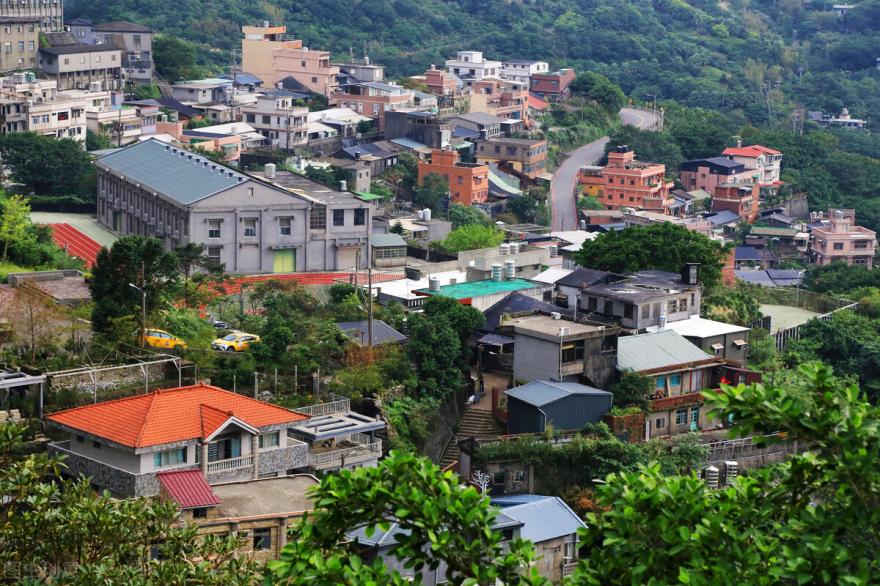 台湾有多少人口和面积